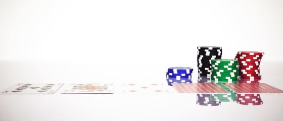 Înțelegeți regula Blackjack Soft 17 din jocurile de noroc online